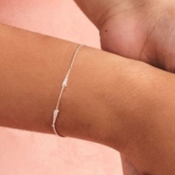 Stella & Dot Warrior Bracelet-Silver - Picture 2 of 5